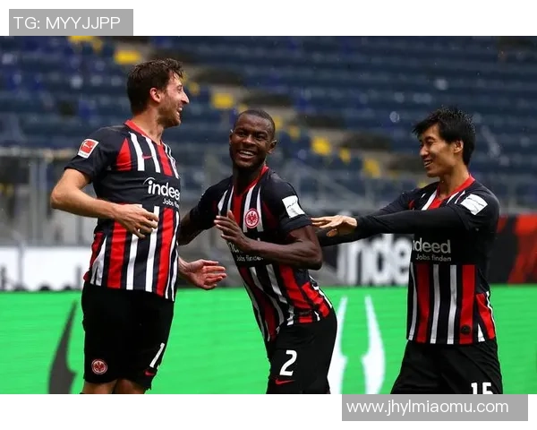 法兰克福与不莱梅对决数据分析揭示双方实力差距与战术特点